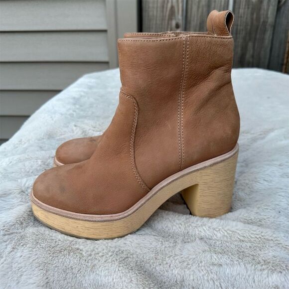 Dolce Vita Cecile Women's Brown Chelsea Boots Size 6 Block Heel - Picture 1 of 9